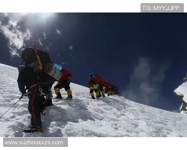 北京极限运动队在极限运动联赛中的力量表现深度解析与点评